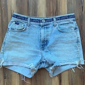 cuttoff jean shorts